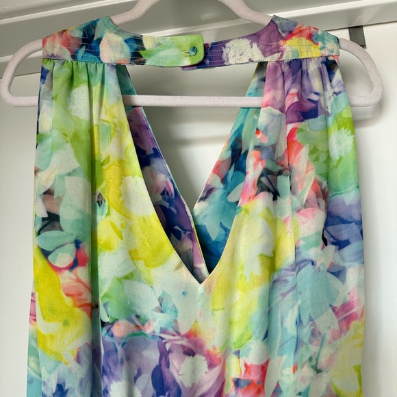 Parker V neck romper - Picture 5 of 7